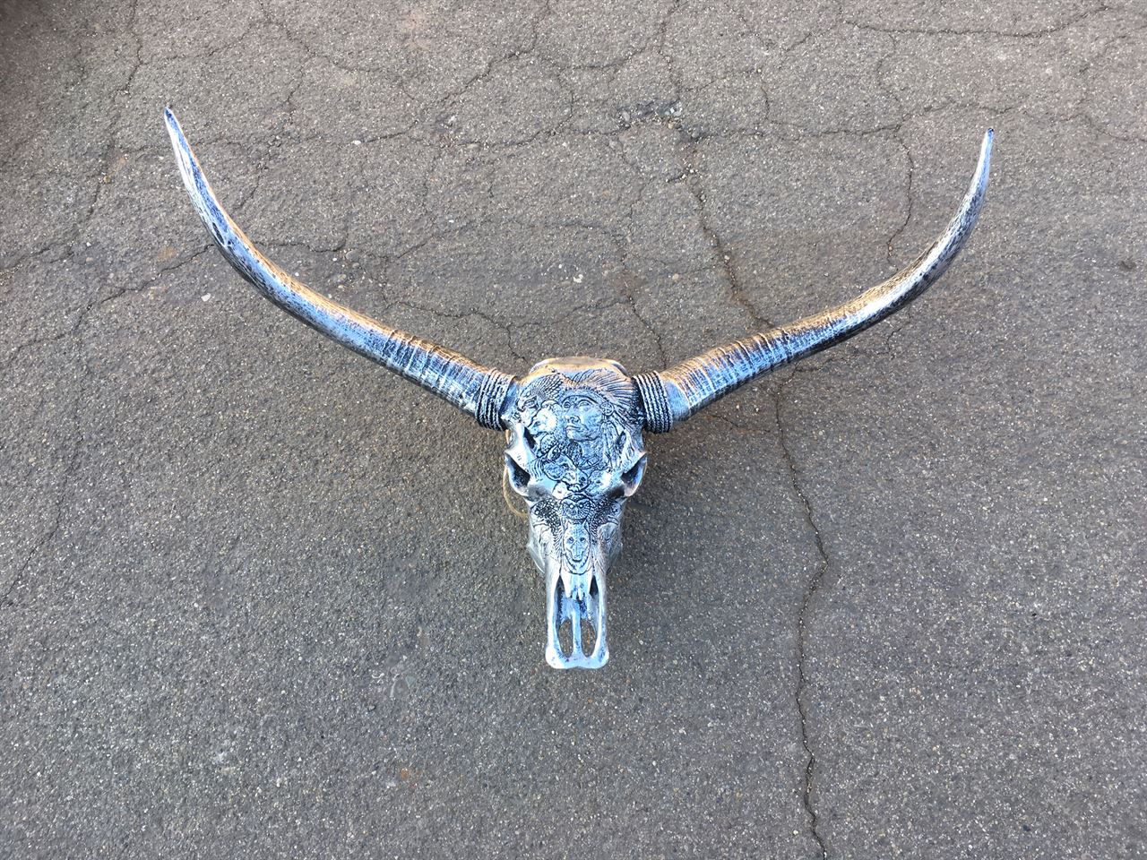 Pompeii Ontwaken Ashley Furman Handelsonderneming Bullinga - Skulls & Deco > Buffel skull ziver